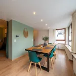 Urban & Chic: 2bdr, Parkplatz Апартаменты *