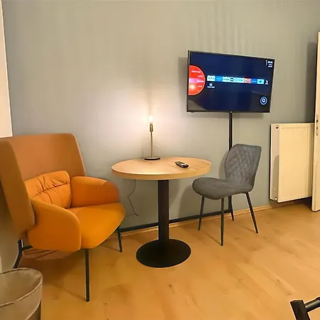 Urban & Chic: 2bdr, Parkplatz Apartamento