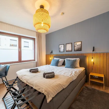 Urban & Chic: 2bdr, Parkplatz Apartamento Witten