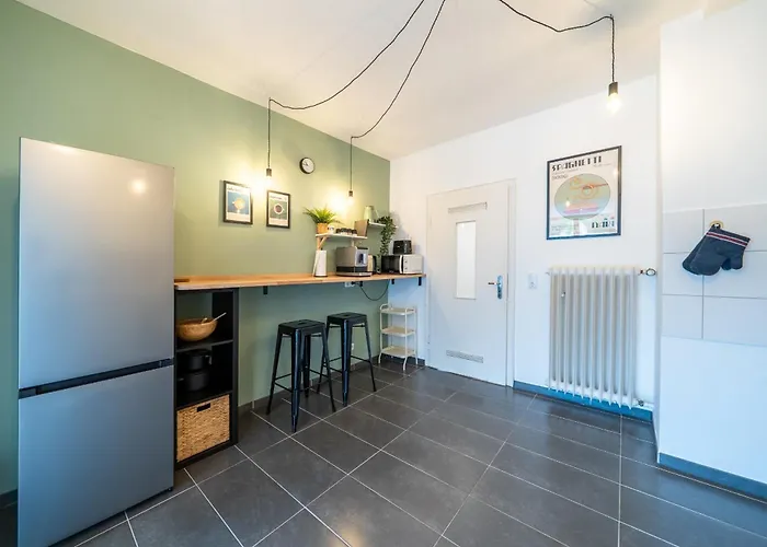 Urban & Chic: 2bdr, Parkplatz Apartamento Witten